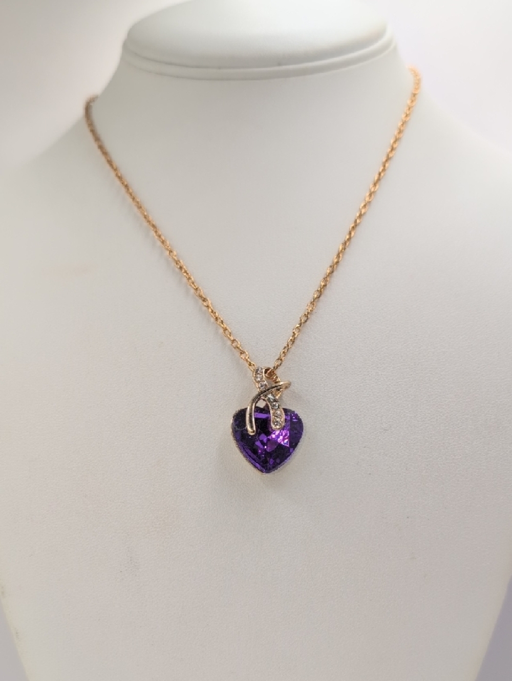 Gold Tone Purple Faceted Crystal Heart Necklace - Rhinestone Ribbon Bail Bb18 - Picture 5 of 7